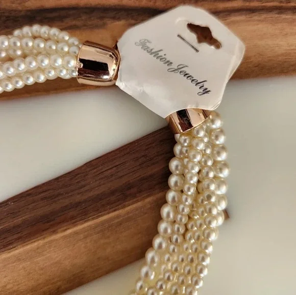 Glass  Pearl Twisted Choker Necklace - Picture 6 of 8